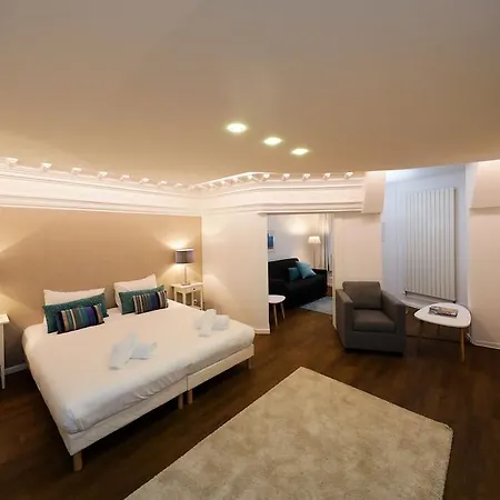 Colmarappart Haussmann Apartment *